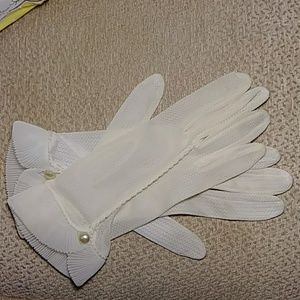 Vintage gloves